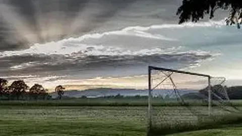 NBA昨日四胜三负：掘金对阵湖人比赛解读